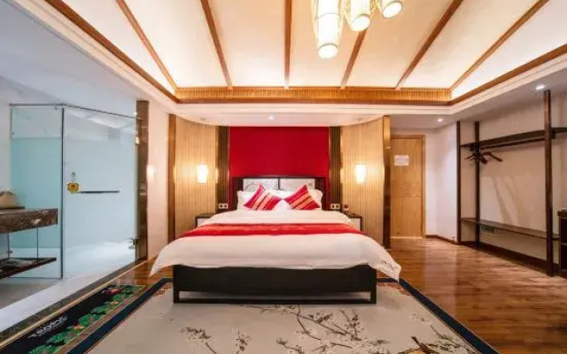 Guixiang Huju B&B (Jianshui Ancient City)