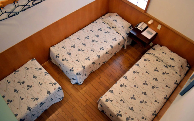 B&B Pension Hakodate Mura