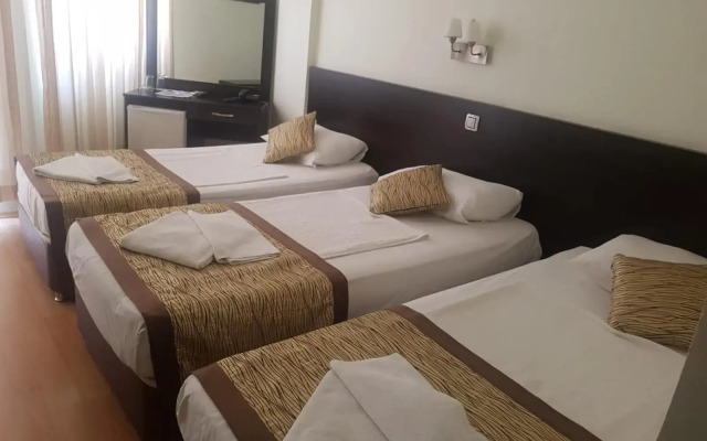Zel Hotel