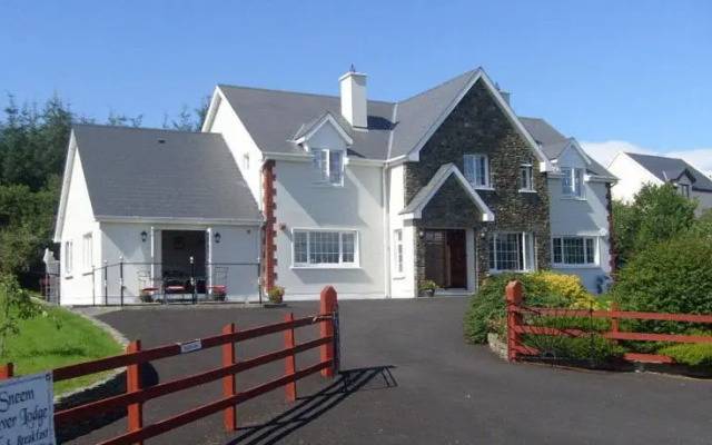 Sneem River Lodge