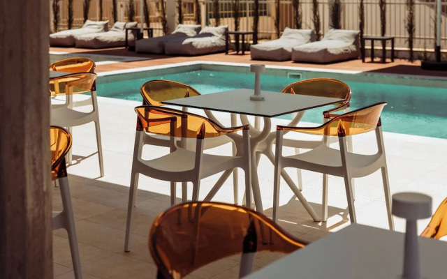 Regency  Boutique  Hotel