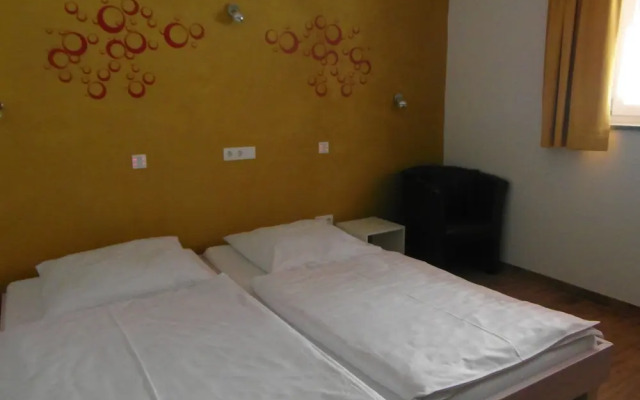 Pension am Donaubogen