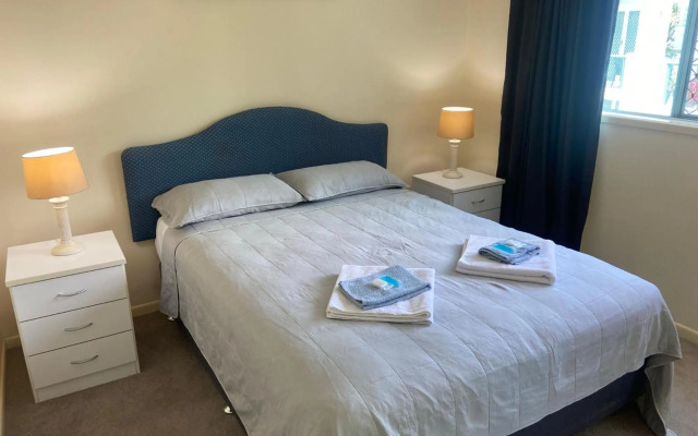Surfers Beach Resort One