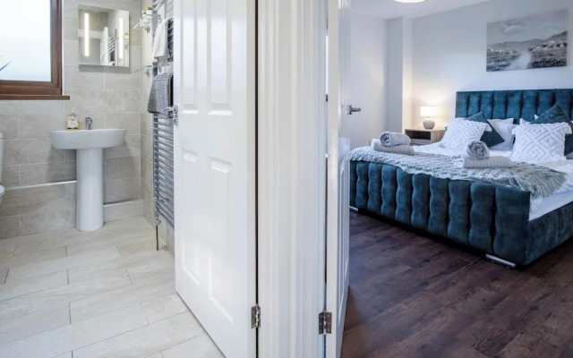 The Beacon - 3 Bed - Ludchurch