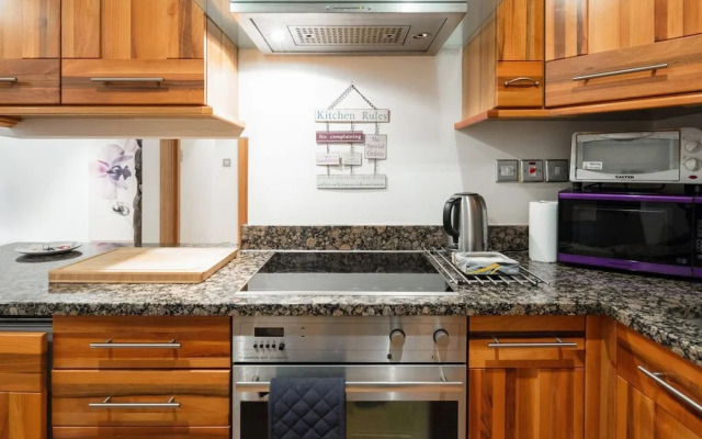 Luxury Kensington Apartment W8