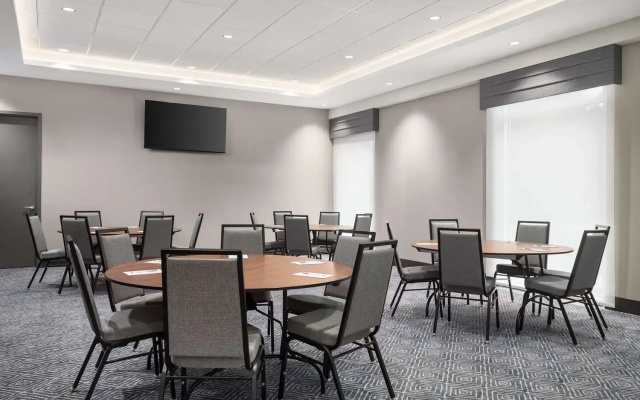 Hampton Inn by Hilton Kingston