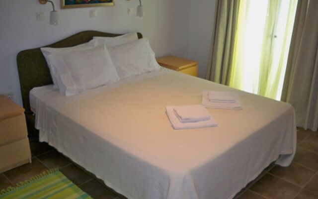 Miraluna Aparthotel