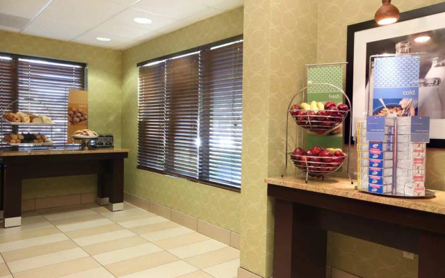 Hampton Inn Memphis-Walnut Grove/Baptist Hospital East