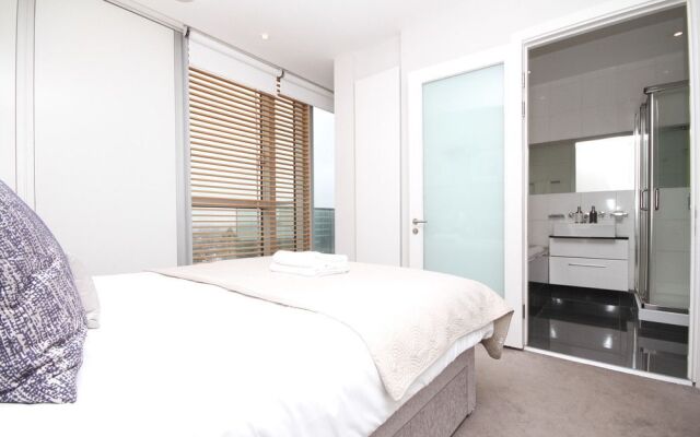 Pearse Street Luxury Suite