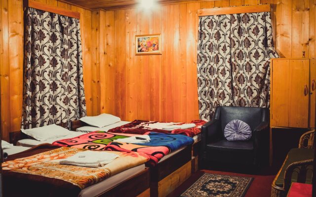 Rufina Apple Valley Inn
