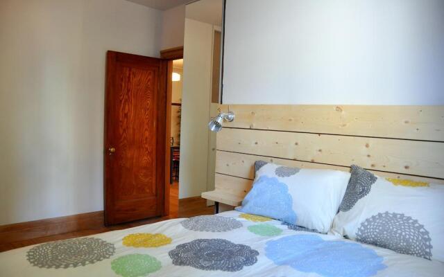 Le Laurier Cottage by HomeInMontreal