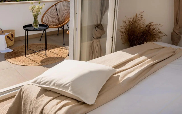 Marula holiday home - with heated pool