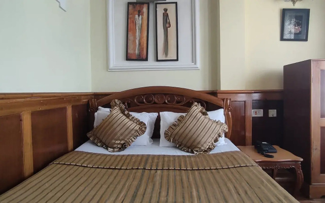 The New Castle Hotel