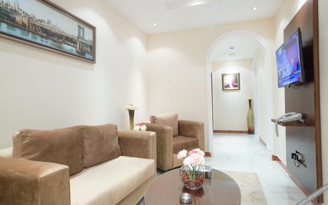 Al Fouz Luxury Hotel Suites