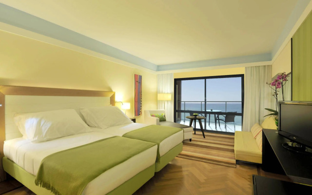 Pestana Promenade Ocean Resort Hotel