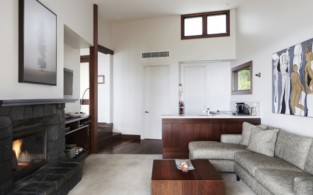 Spicers Peak Lodge