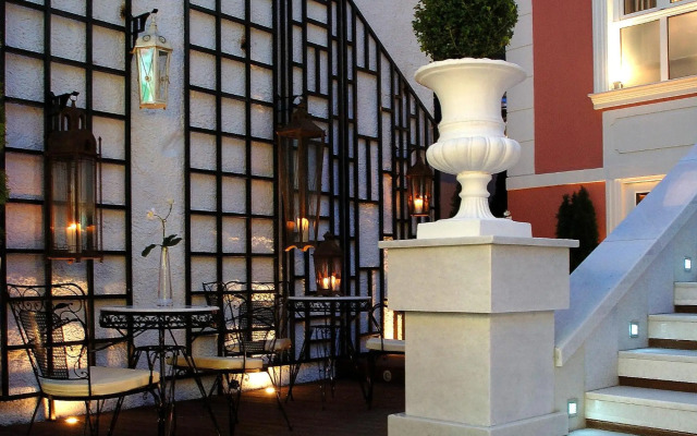 Andromeda Boutique hotel