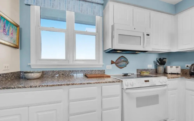 Santa Rosa Towers Unit 803