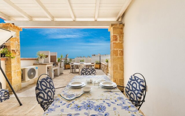 2986 Casa Apollo by Barbarhouse