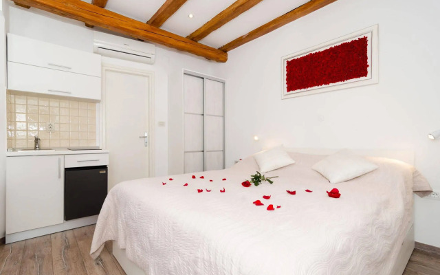 Apartments Raic
