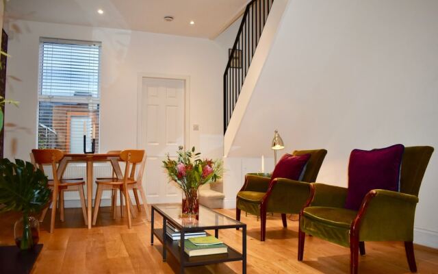 Newly Refurbished 2 Bedroom Terraced House in Dublin