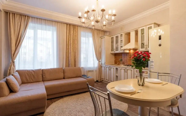 Tolstoy Apart Ленина 19