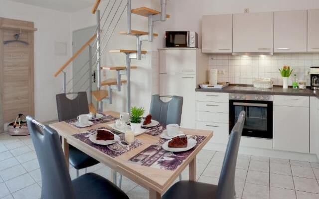 "Ferienwohnungen Wiesenblick"