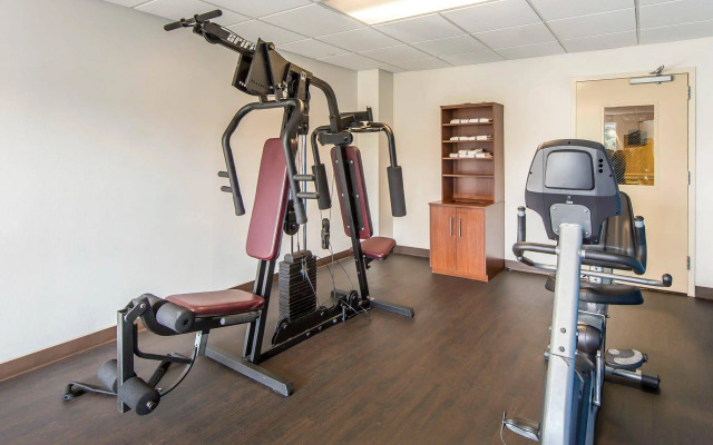 Comfort Suites Knoxville East