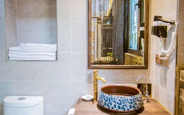 Floral Hotel Selected Residence