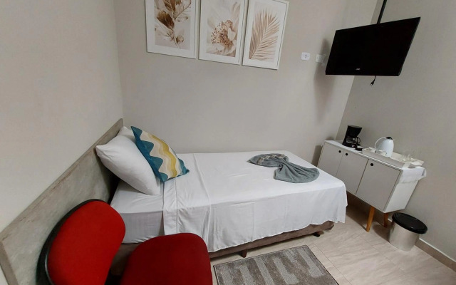 Kitnets bem localizada, próx ao centro!