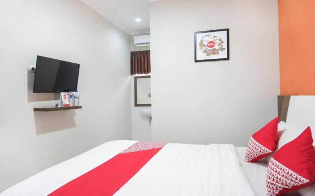 OYO 589 Hotel Desa Puri
