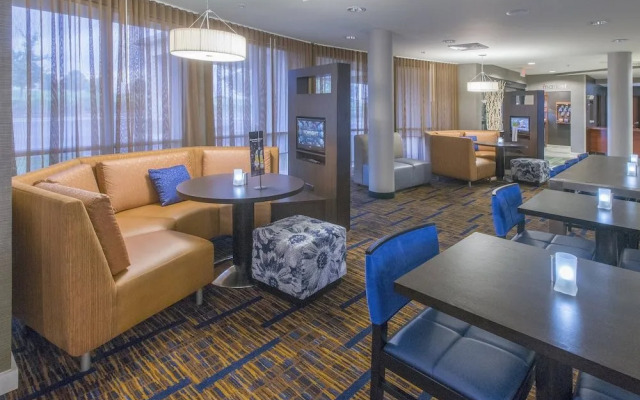 Courtyard Montgomery Prattville