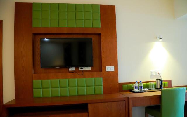 Le Adams Kochi Infopark