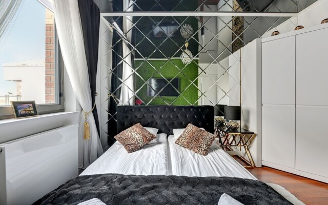 Grand Apartments - VIP Garden