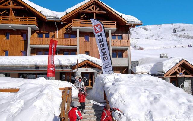 Rustic apartment with dishwasher, located in Valmeinie