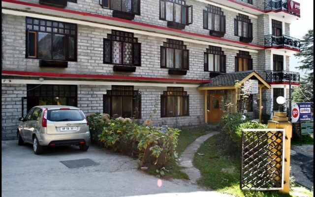 Hotel Chandertal Manali