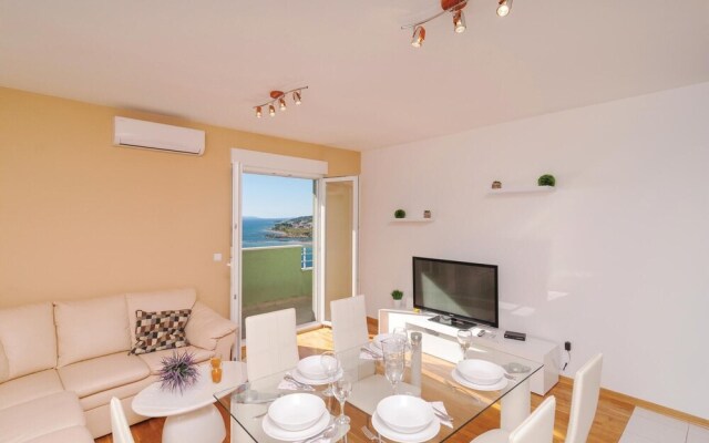 Beautiful Home in Omis With Wifi and 2 Bedrooms