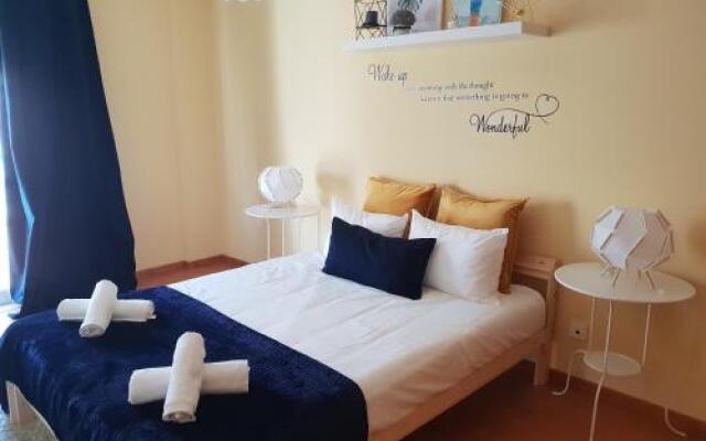 DOWNTOWN-Guest House
