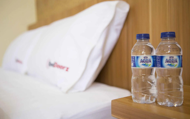 RedDoorz Plus @ Dewi Sri Seminyak