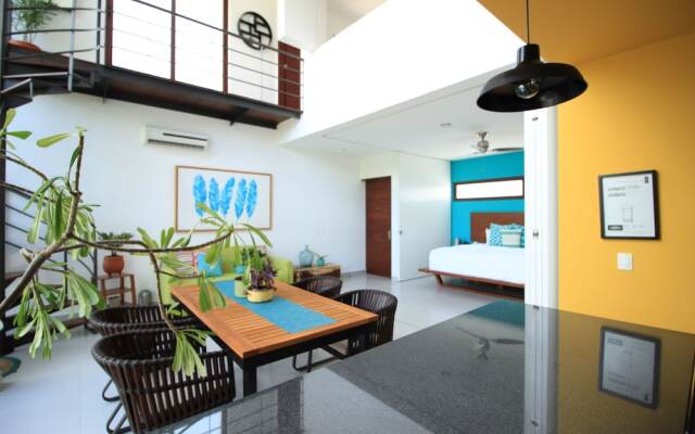 Penthouse Panoramic View by Olahola