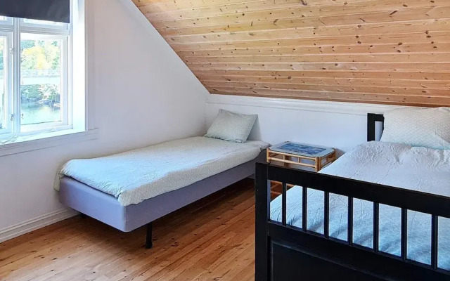 8 Person Holiday Home in Lindas