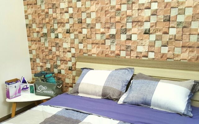 Scenic Valley Luxury 2BR SW Pool 07th