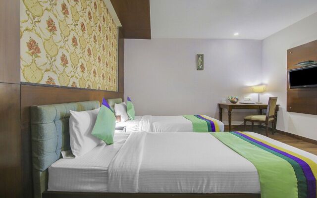 Treebo Trend Hotel Heaven