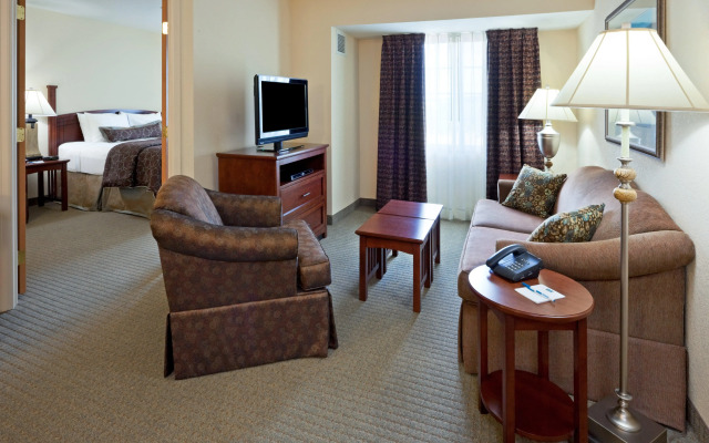 Staybridge Suites Philadelphia Valley Forge 422 by IHG