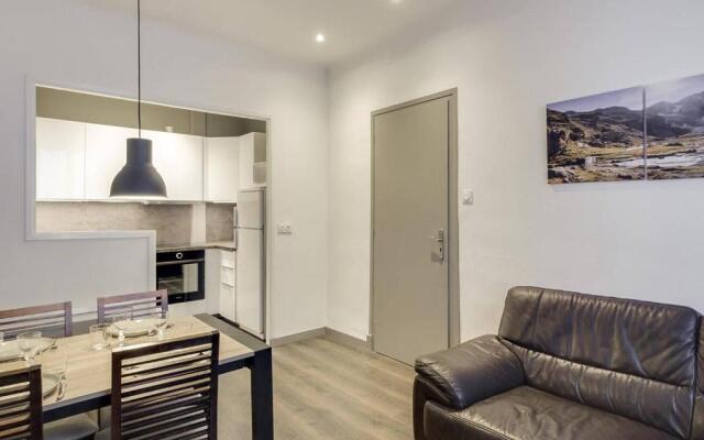 Appartement Cauterets, 4 Pièces, 6 Personnes - Fr-1-401-136