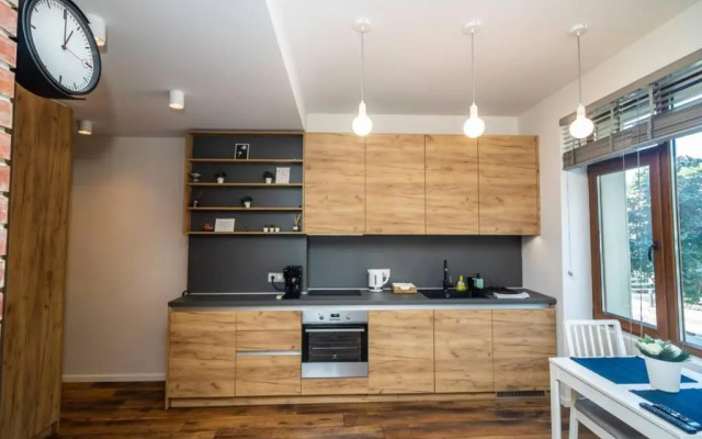 Exclusive Top Central Studio