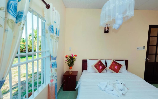 Bougain Villeas Homestay