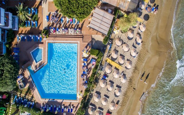 Zephyros Beach Boutique Hotel