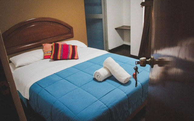 Tupac Hostel - Lima Airport