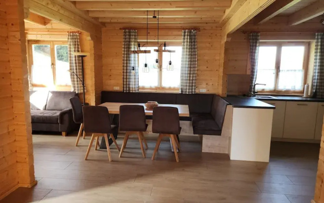 Alpine hut in Rauris ski Hiking Area With Sauna